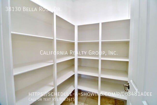 Building Photo - 38130 Bella Rosa Dr