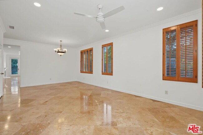 Building Photo - 5711 Citrus Ranch Cir