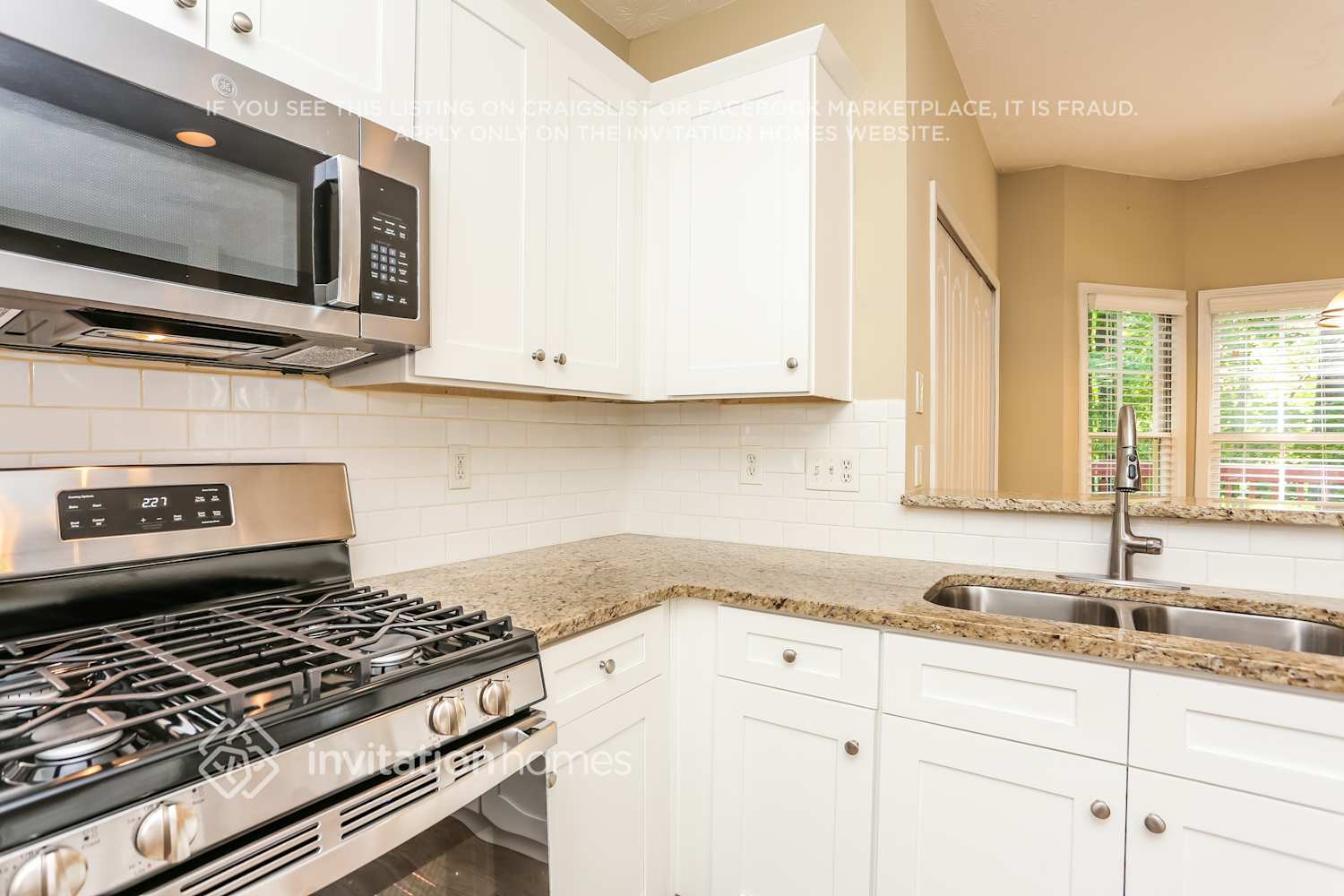 Building Photo - 1810 Fairpointe Trce