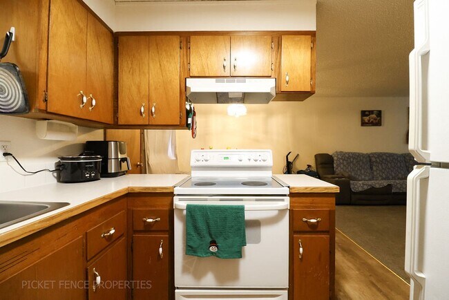 Building Photo - 2 bedroom Apartment in loveland!