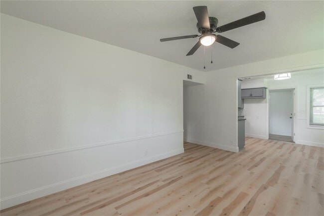 Building Photo - 508 Morrison Ave
