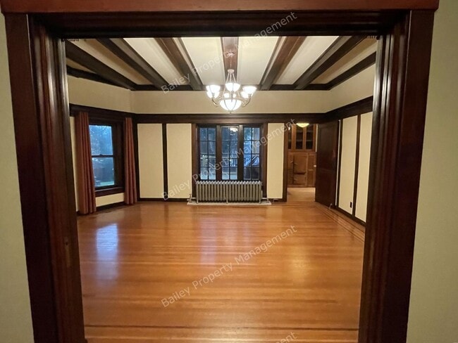 Building Photo - 1458 Cherokee Rd