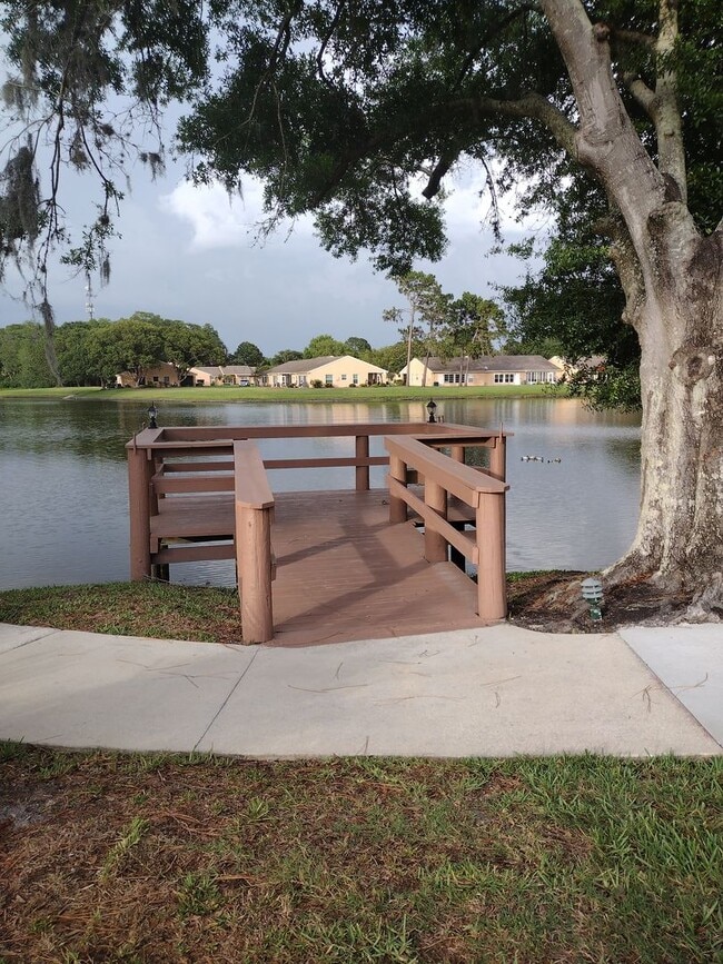 Building Photo - 2 bedroom 2 bathroom Large House for rent ...