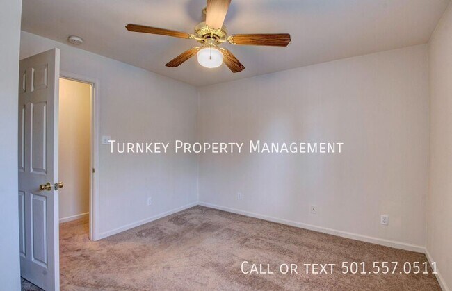 Building Photo - 5565 Springvale Rd