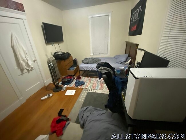 Building Photo - 5 Harvard Ter