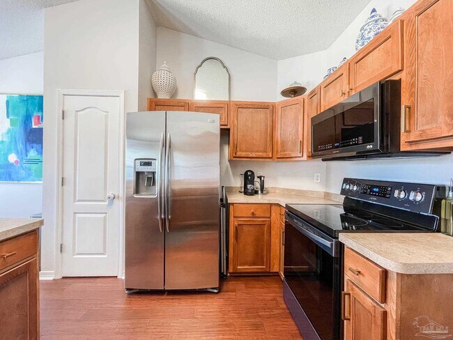 Building Photo - 1216 Benning Pl