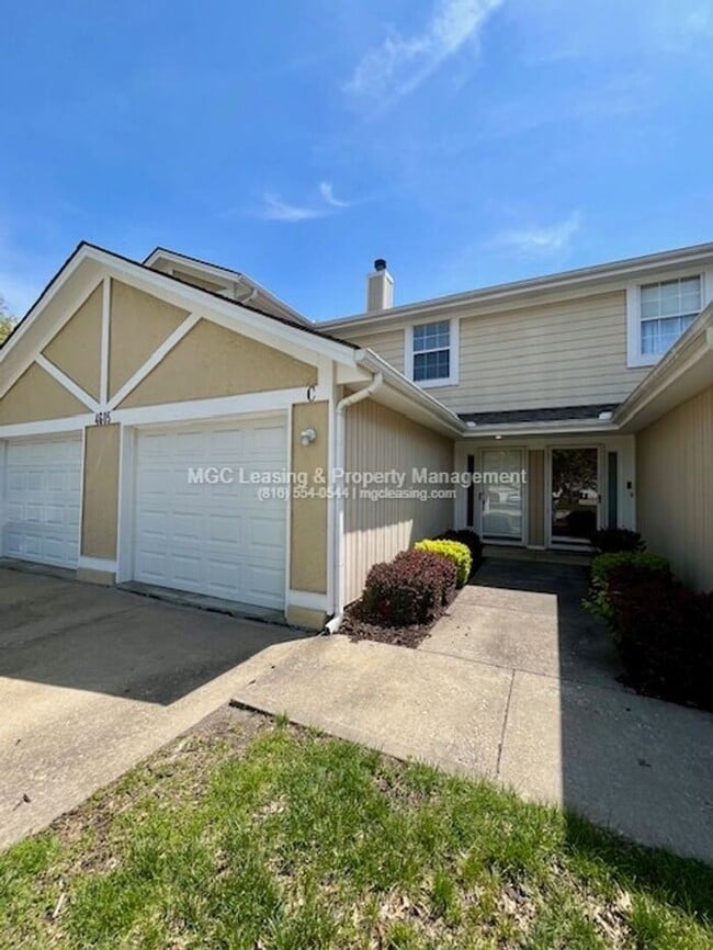Building Photo - Whispering Winds Townhome - Perfect location for outdoor enthusiasts