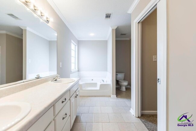 Building Photo - 462 Falkirk Dr