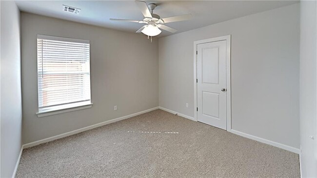 Building Photo - 489 Hardesty Dr