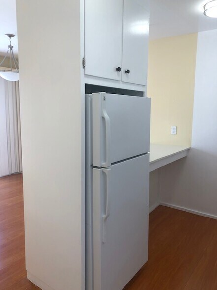 Building Photo - 3815 Harrison St