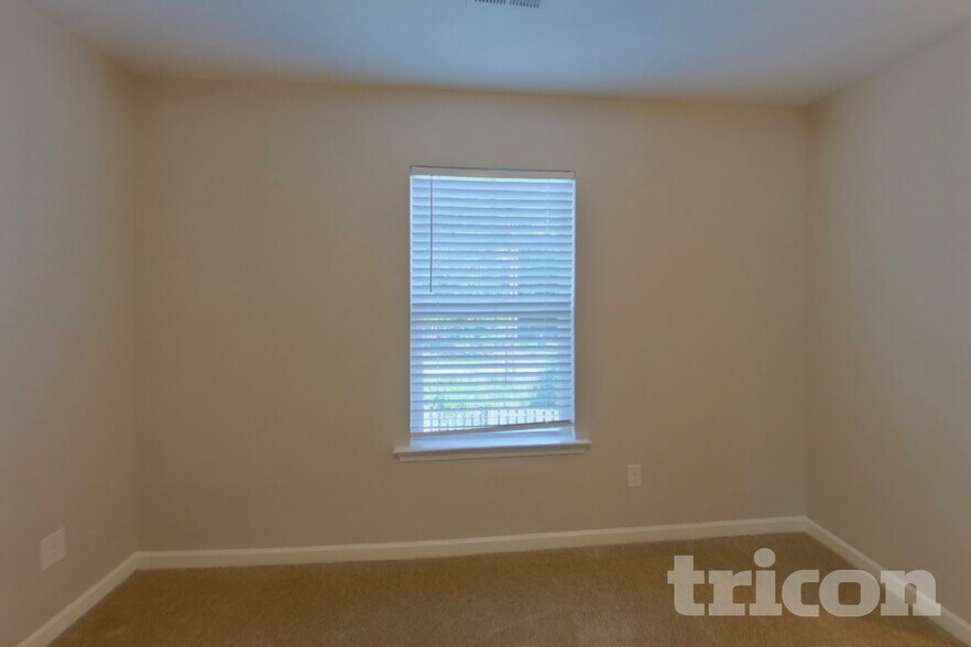 Building Photo - 234 Nicene Ct