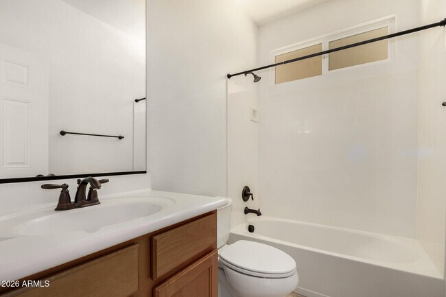 Building Photo - 3751 E Palo Verde St