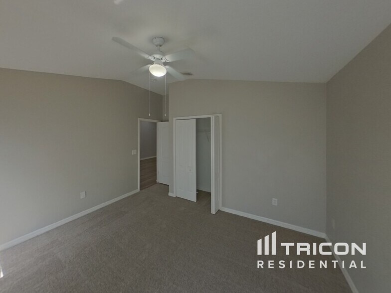 Building Photo - 11149 Rodeo Ln
