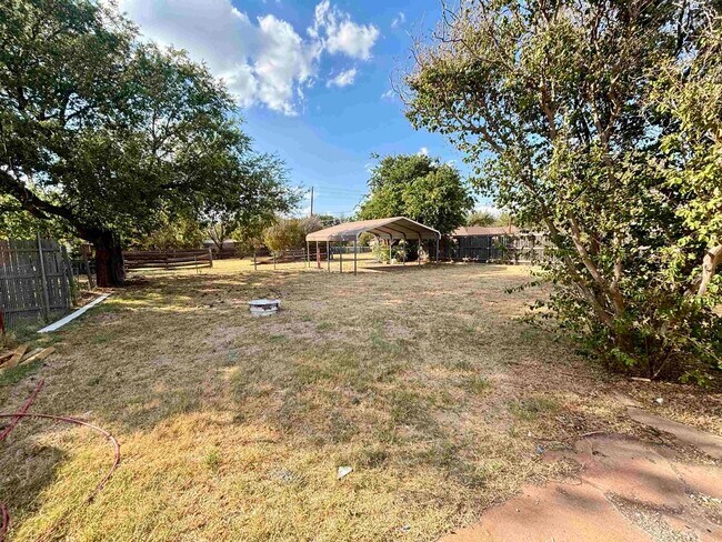 Building Photo - 305 S Louisiana Ct