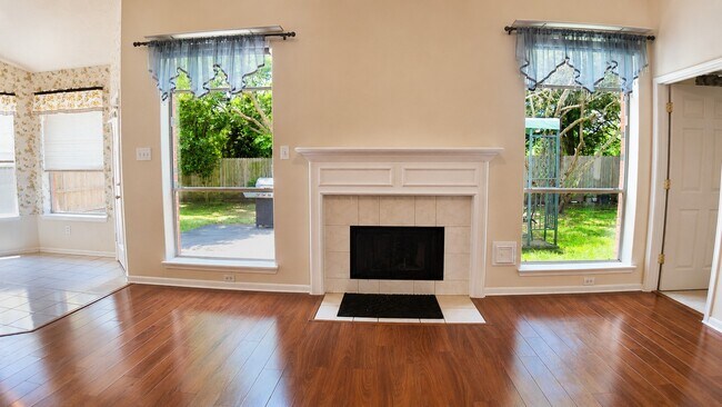 Building Photo - 1523 Park Harbor Estates Dr
