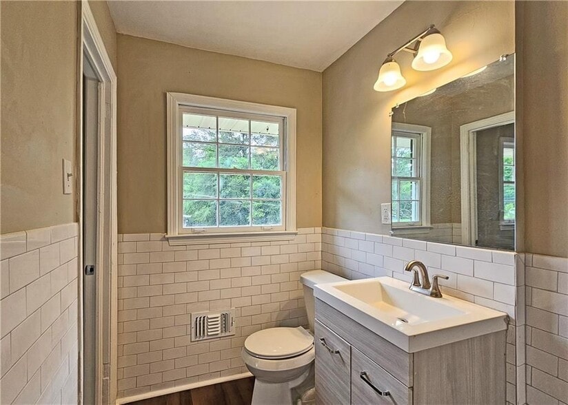 Building Photo - 4149 Connor Dr