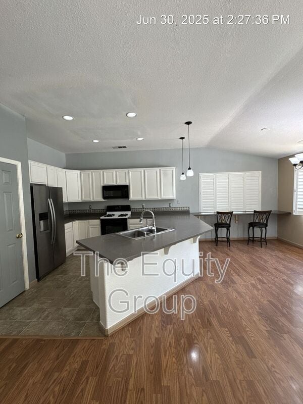 Building Photo - 3603 N Minden Ct