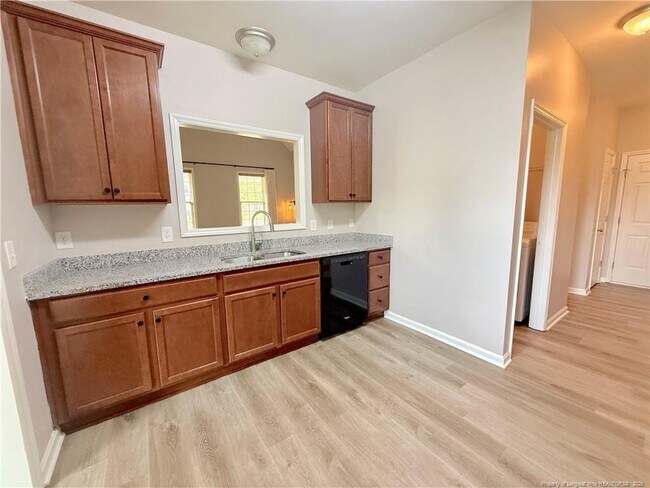 Building Photo - 239 Apache Trail