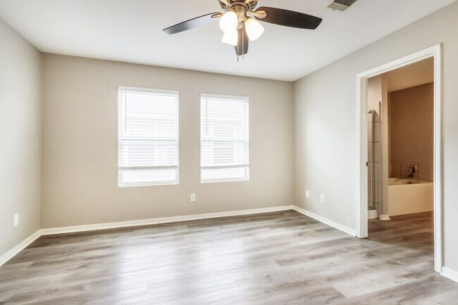 Building Photo - 17819 Yellow Birch Trail