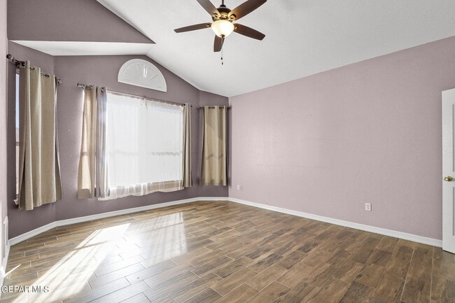 Building Photo - 12448 Tierra Madre Rd