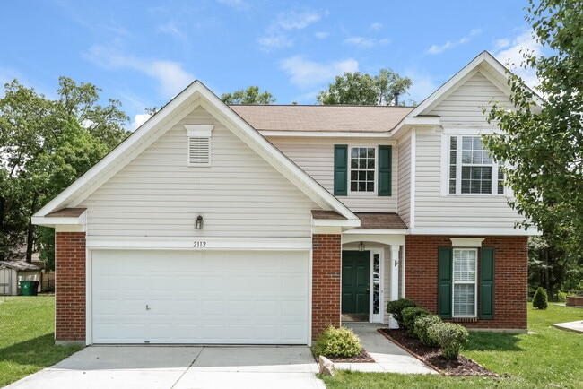 Building Photo - 2112 Highland Park Dr