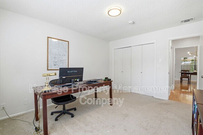 Building Photo - 13402 Langtry St