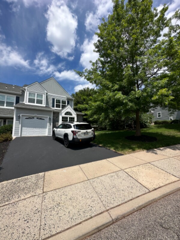 Primary Photo - 106 Ava Ct