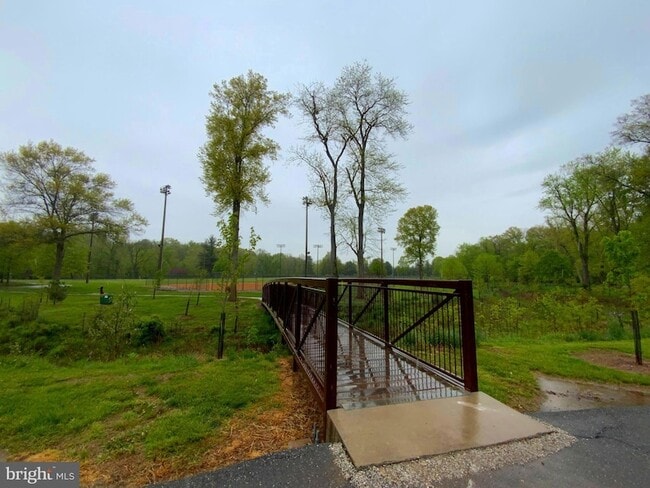 Building Photo - 5763 Hawk Ridge Rd