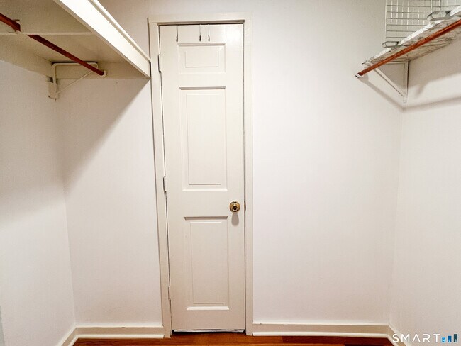 Building Photo - 133 Boston Post Rd