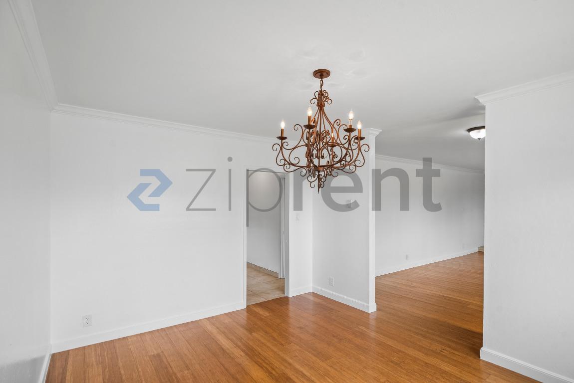 Building Photo - 22814 Kings Ct