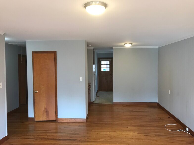 Building Photo - 3208 Ruffin St