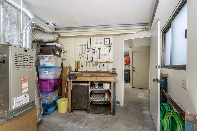 Building Photo - "Charming Furnished Retreat: Classic Cozy ...