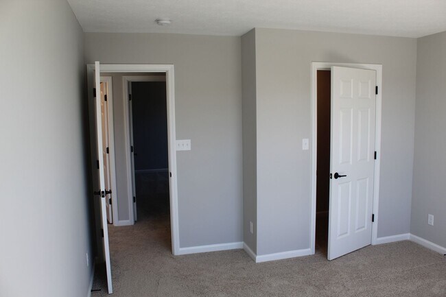 Building Photo - Coming Soon! Beautiful 4 BR in Brownsburg!