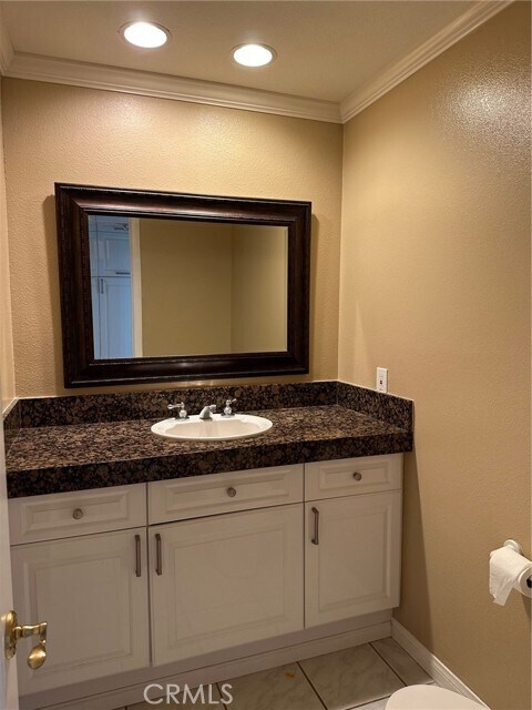 Building Photo - 1004 Harkness Ln