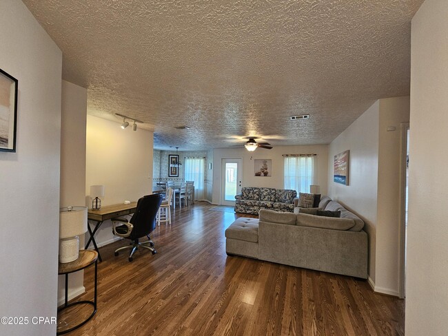 Building Photo - 2805 Gwendolen Ct