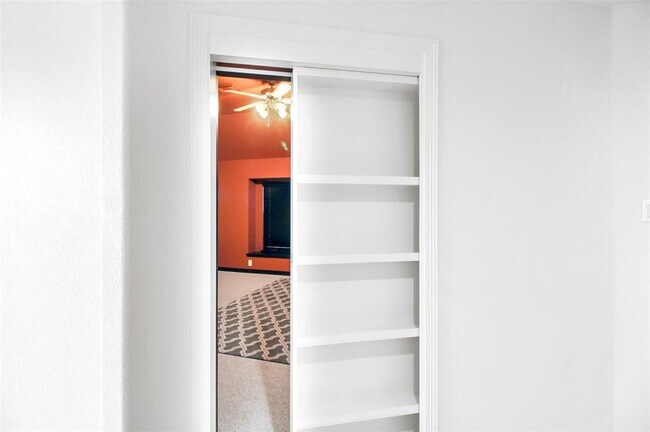 Building Photo - 22306 Seal Valley Ln