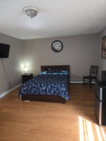 Primary Photo - 62 Doyle Ave