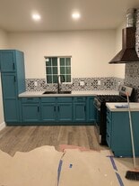 Current tenants are moving out 10/30. Will schedule walkthoughs on first come first serve basis - 14469 Polk St