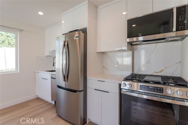 Building Photo - 10421 Pinyon Ave