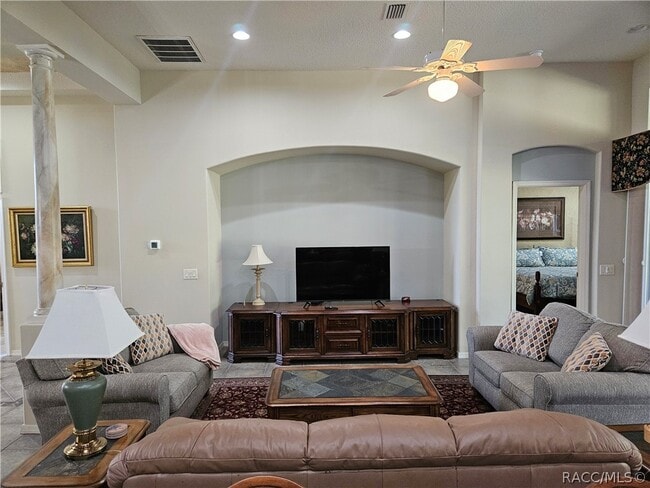 Building Photo - 1369 W Diamond Shore Loop