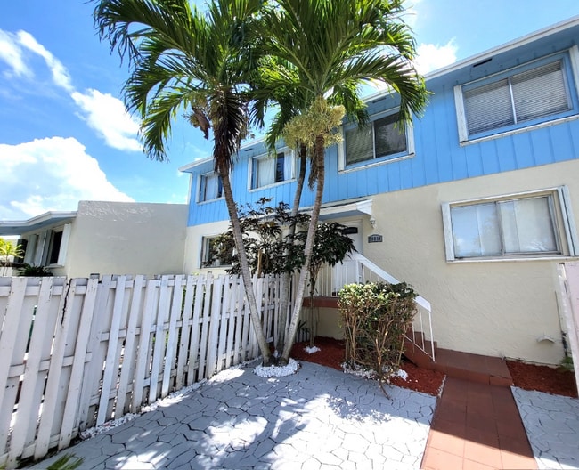 Primary Photo - 22220 SW 103rd Ave