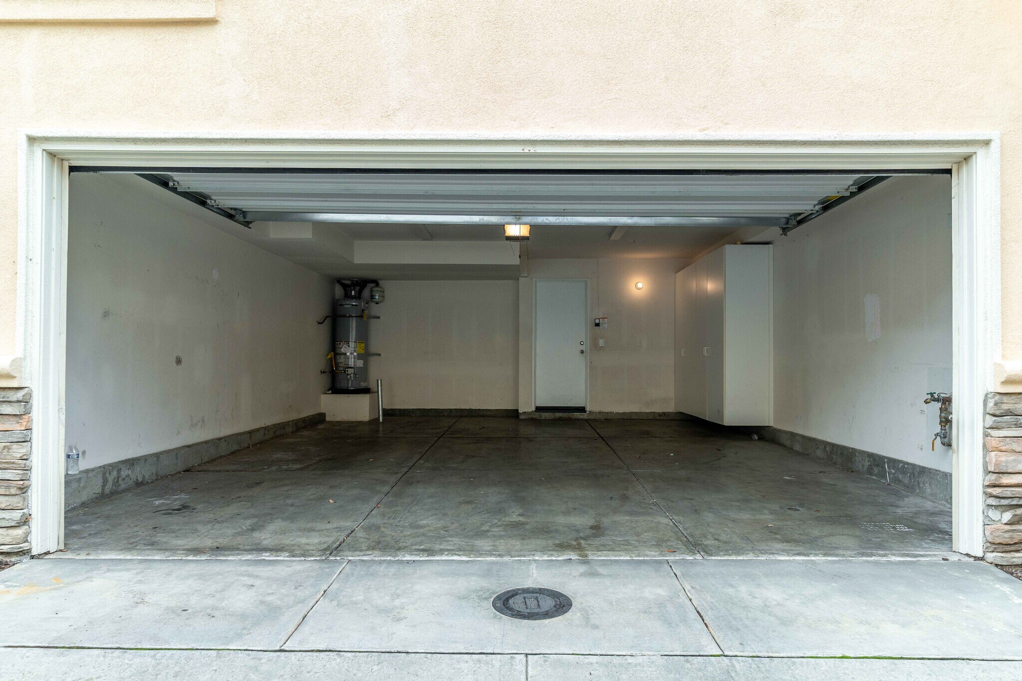 Building Photo - 4120 Paredo Way