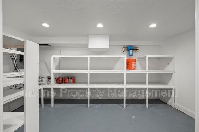 Building Photo - 1830 N 1600 W