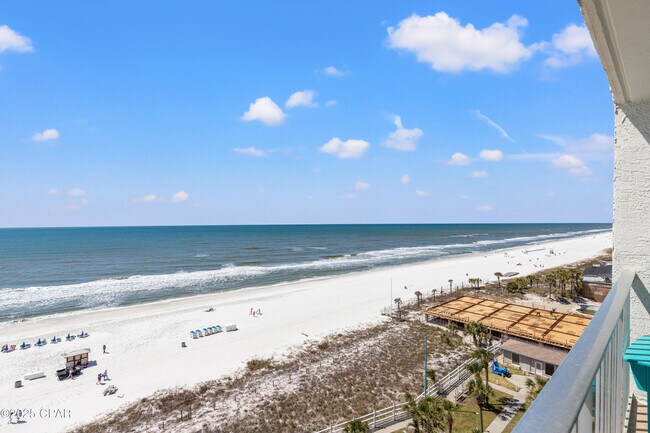 Building Photo - 8743 Thomas Dr