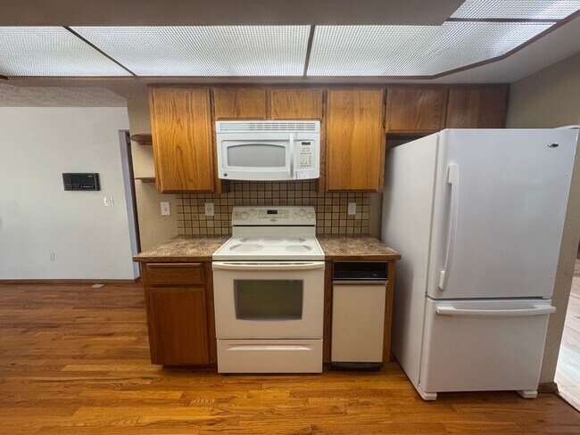 Building Photo - Charming 3 Bed, 3 Bath Home in Spokane Val...