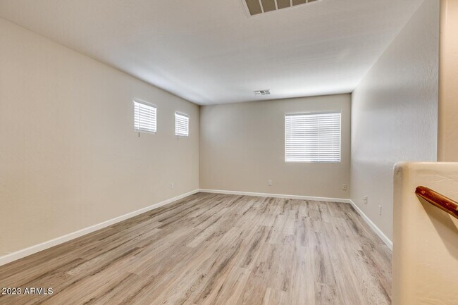 Building Photo - 16003 N Cristine Ln