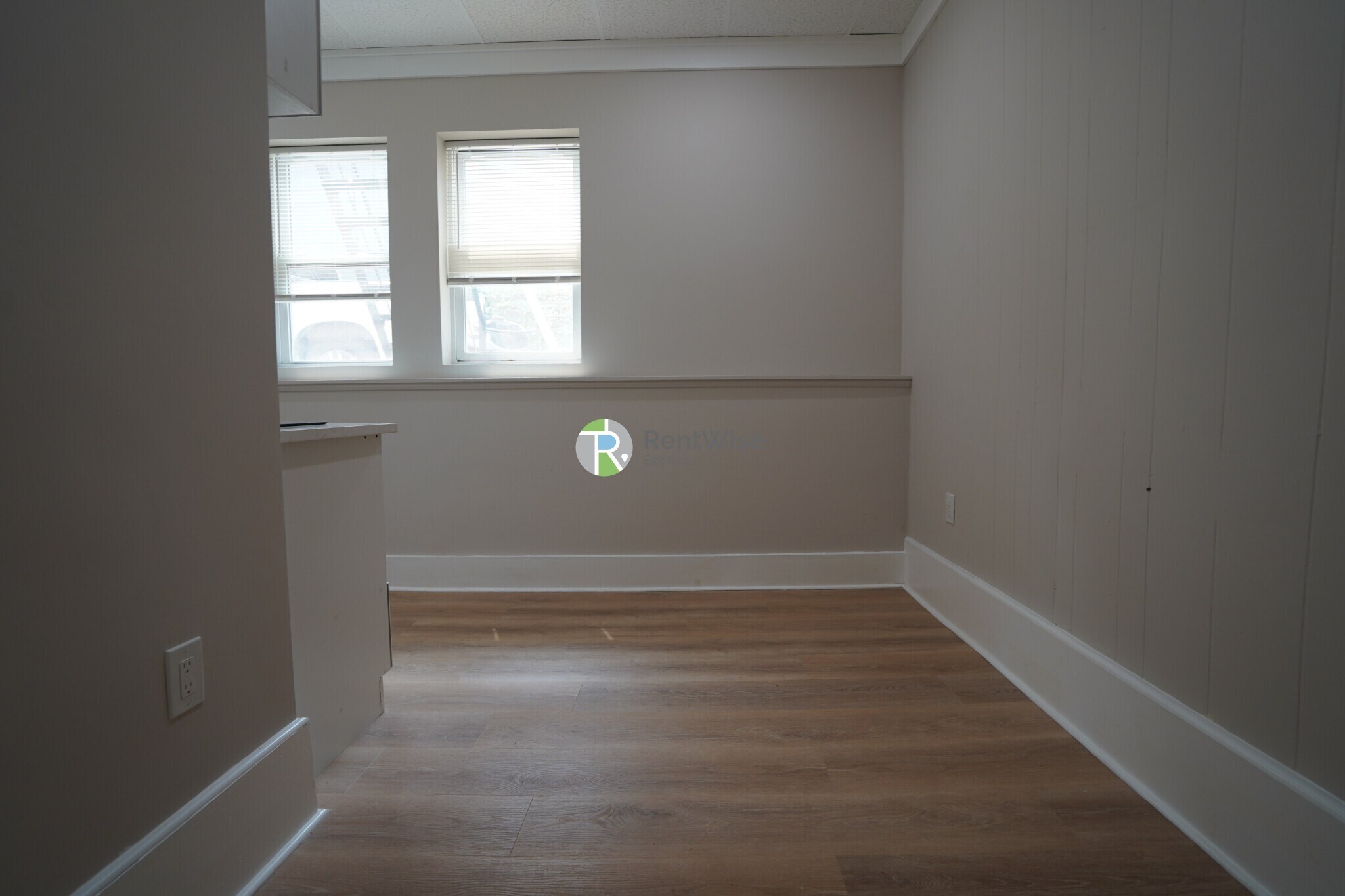 Building Photo - 142 Dorchester St
