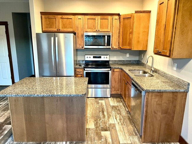 Building Photo - 7530 Kingpost Loop