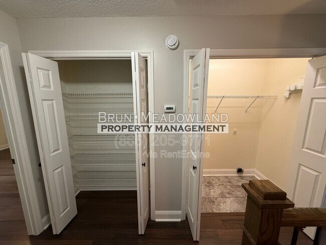 Building Photo - 10427 Raven Brook Ln