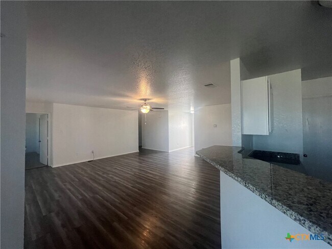 Building Photo - 5504 Holster Dr
